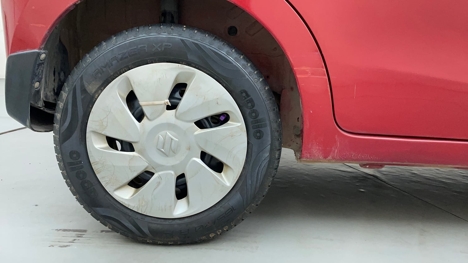 Used 2016 Maruti Suzuki Celerio ZXi AMT Petrol Automatic tyres RIGHT REAR TYRE RIM VIEW
