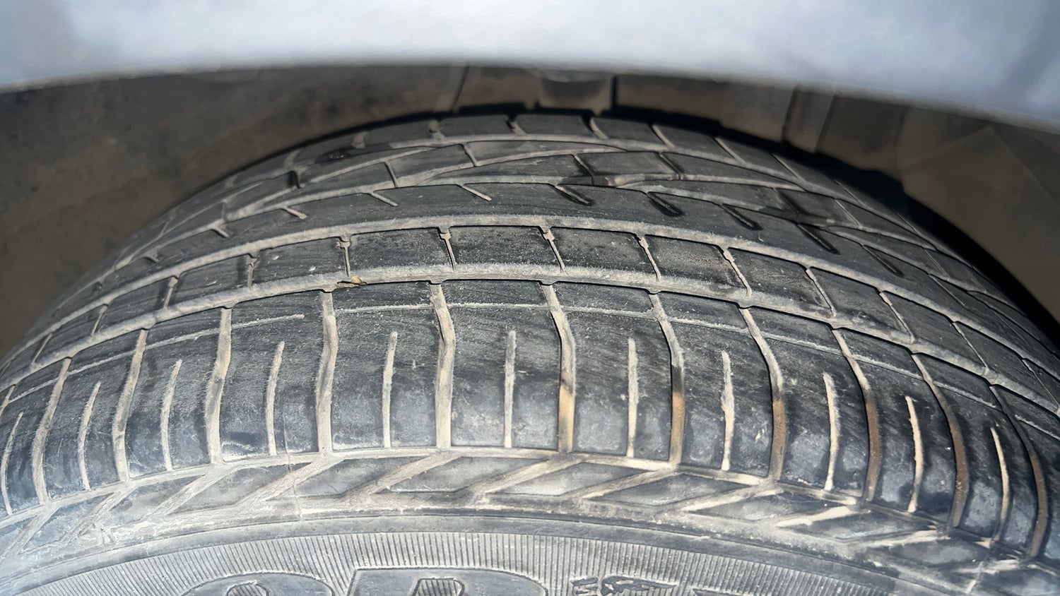 Used 2018 Tata Nexon XZA Plus Diesel Diesel Automatic tyres LEFT REAR TYRE TREAD VIEW