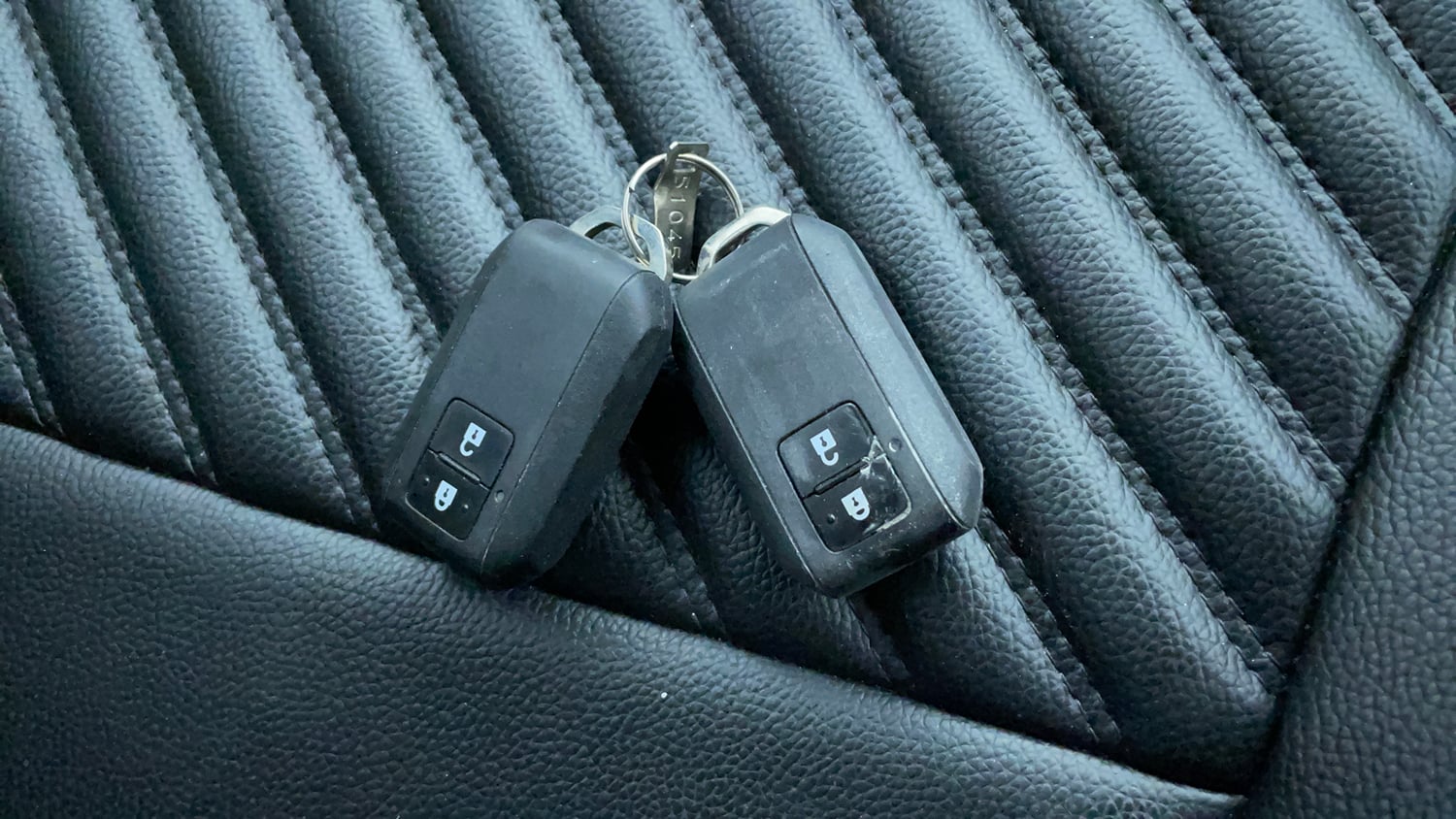 Used 2024 Maruti Suzuki Ignis Zeta 1.2 AMT Petrol Automatic extra CAR KEY VIEW