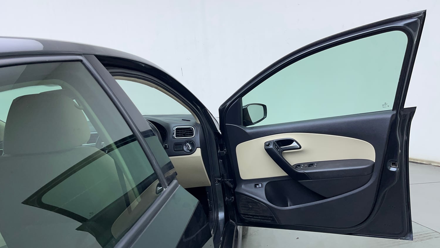Used 2023 Volkswagen Vento Highline Plus 1.0L TSI Automatic Petrol Automatic interior RIGHT FRONT DOOR OPEN VIEW