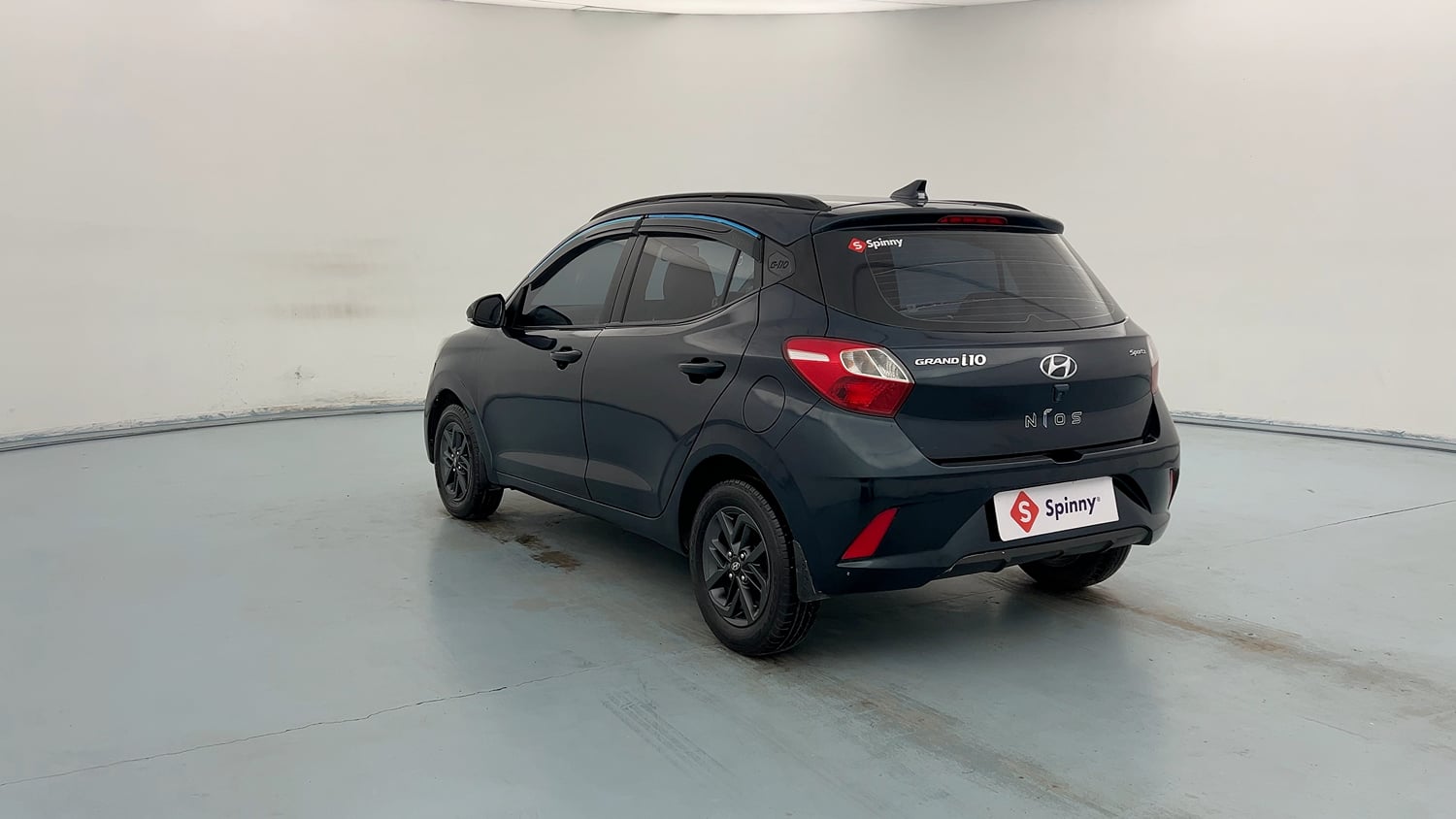 Used 2021 Hyundai Grand i10 Nios Sportz 1.2 Kappa VTVT Petrol Manual exterior LEFT REAR CORNER VIEW