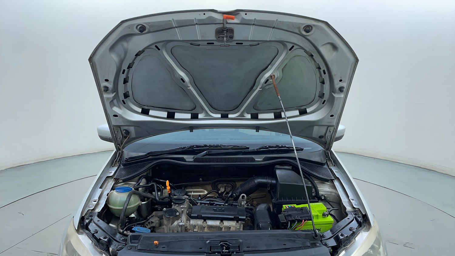 Used 2013 Volkswagen Polo Comfortline 1.2L (P) Petrol Manual engine ENGINE & BONNET OPEN FRONT VIEW