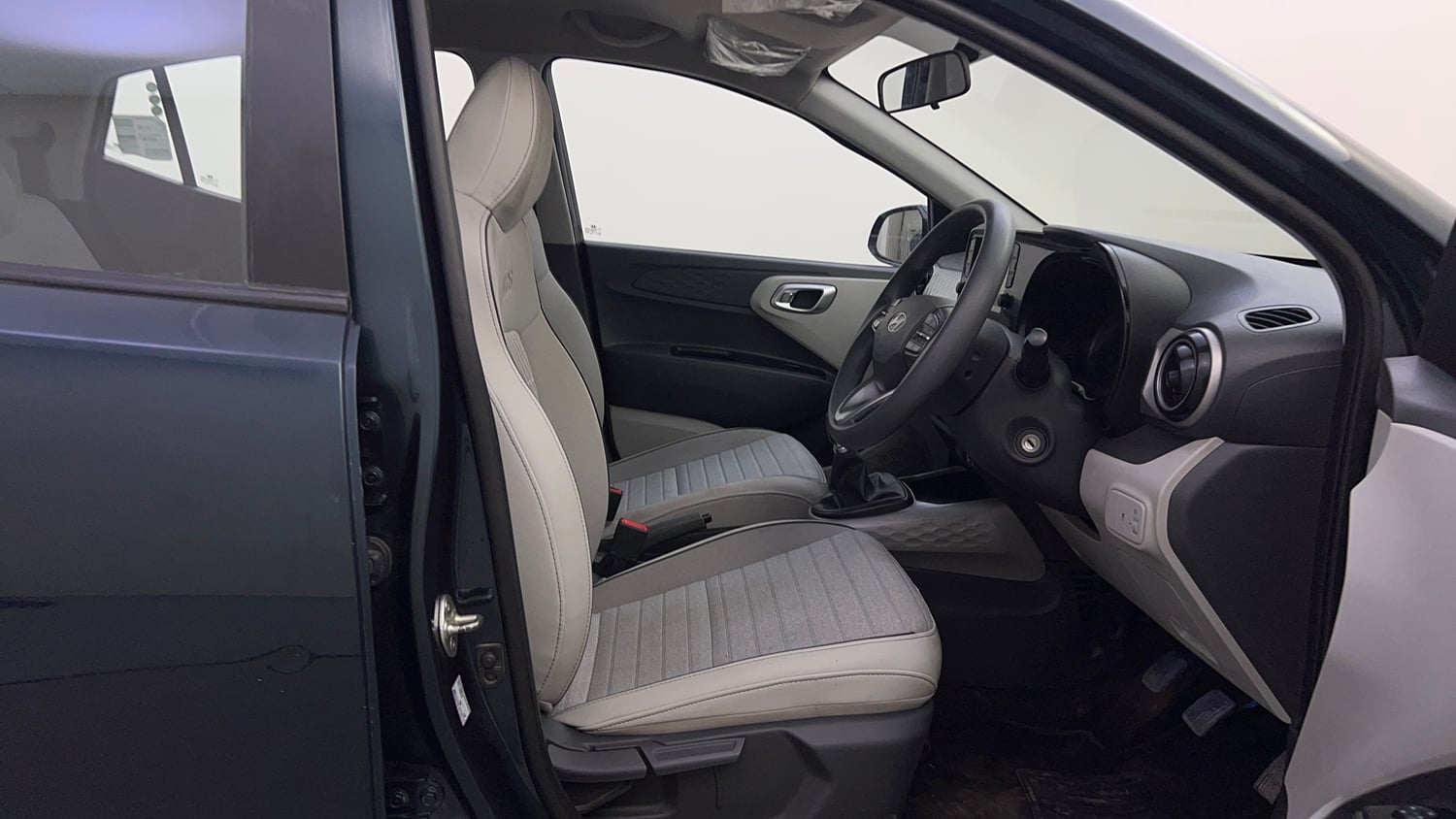 Used 2023 Hyundai Grand i10 Nios Sportz 1.2 Kappa VTVT Petrol Manual interior RIGHT SIDE FRONT DOOR CABIN VIEW