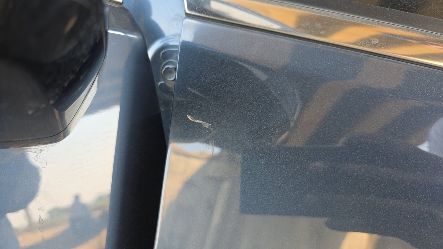 Used 2025 MG Motors Windsor EV Essence Pro Electric Automatic dents MINOR DENT