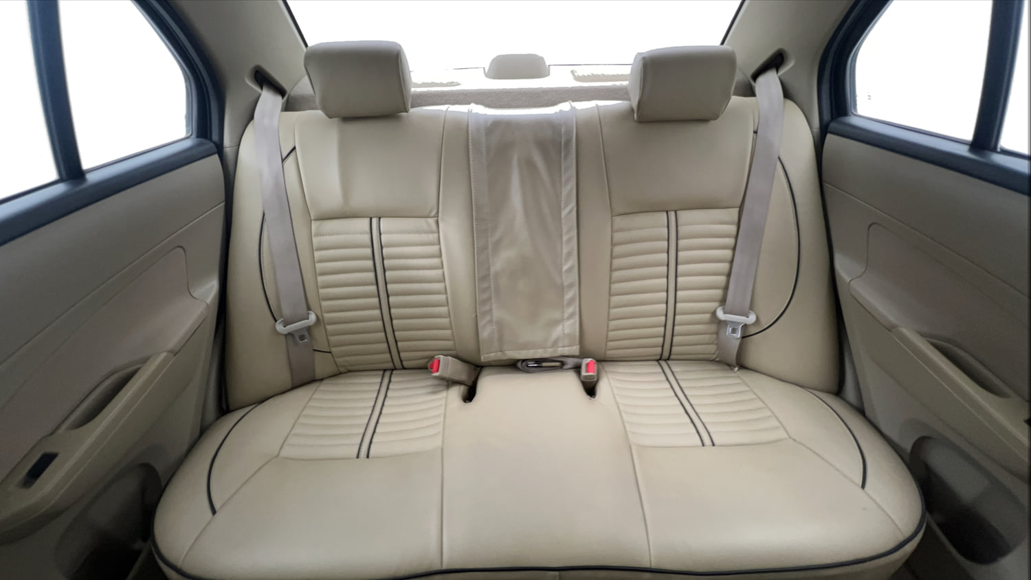 Used 2014 Maruti Suzuki Swift Dzire ZXI Petrol Manual interior REAR SEAT CONDITION VIEW