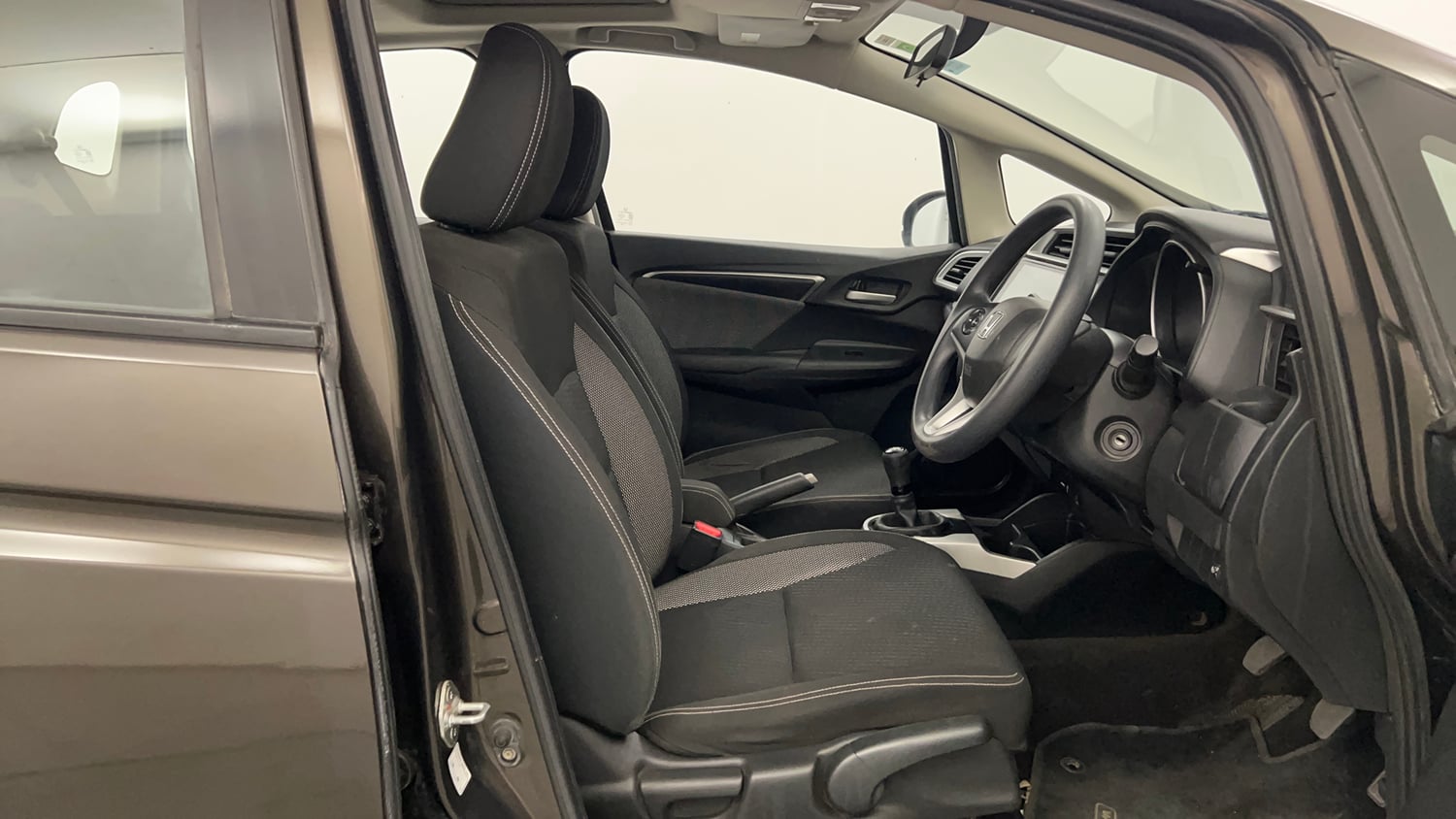 Used 2017 Honda WR-V VX MT Petrol Petrol Manual interior RIGHT SIDE FRONT DOOR CABIN VIEW