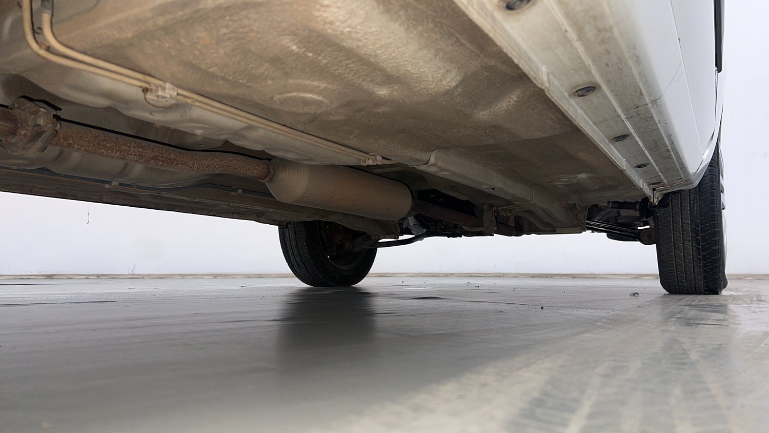 Used 2016 Maruti Suzuki Alto K10 VXi Petrol Manual extra REAR RIGHT UNDERBODY VIEW