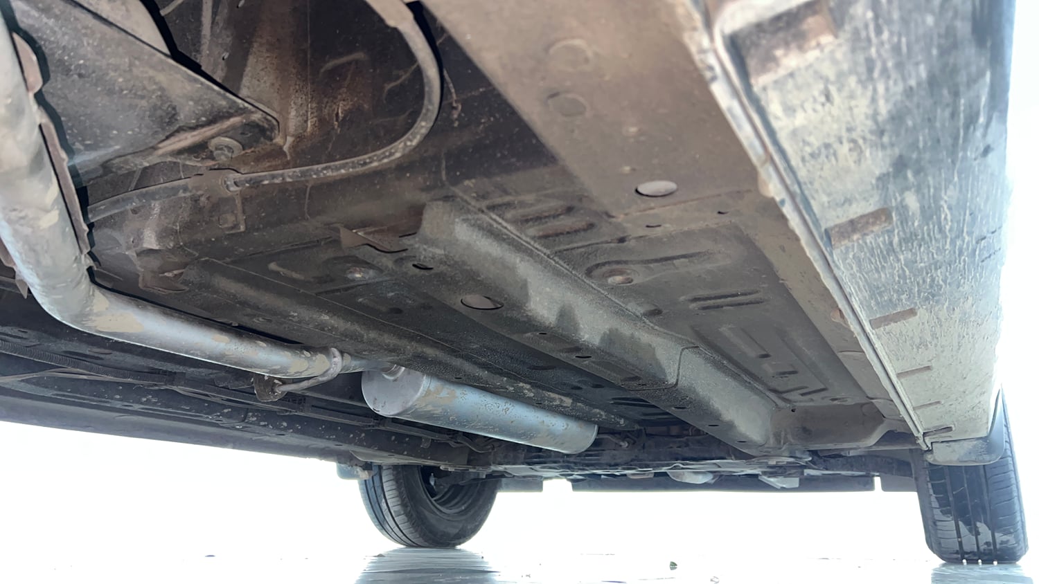 Used 2024 Tata Punch Accomplished MT Petrol Manual extra REAR RIGHT UNDERBODY VIEW