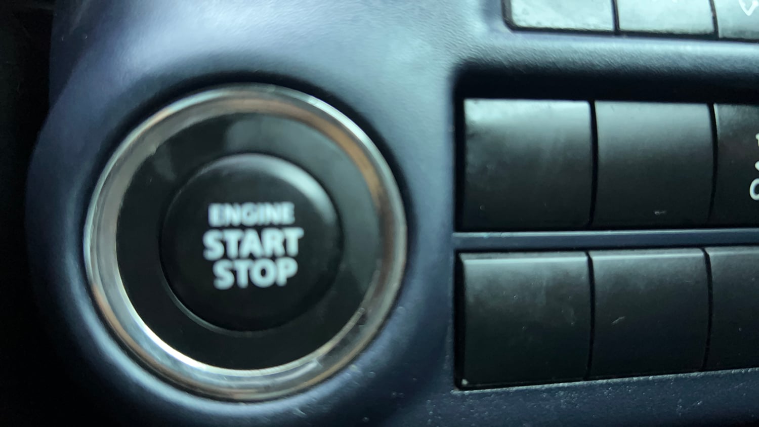 Used 2022 Maruti Suzuki Baleno Alpha AGS Petrol Automatic top_features Keyless start