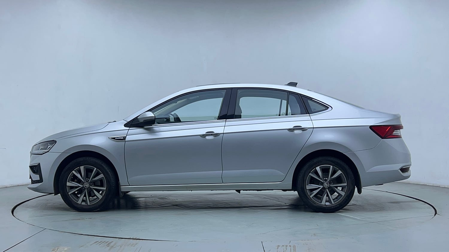 Used 2022 Skoda Slavia Style 1.0L TSI AT Petrol Automatic exterior LEFT SIDE VIEW