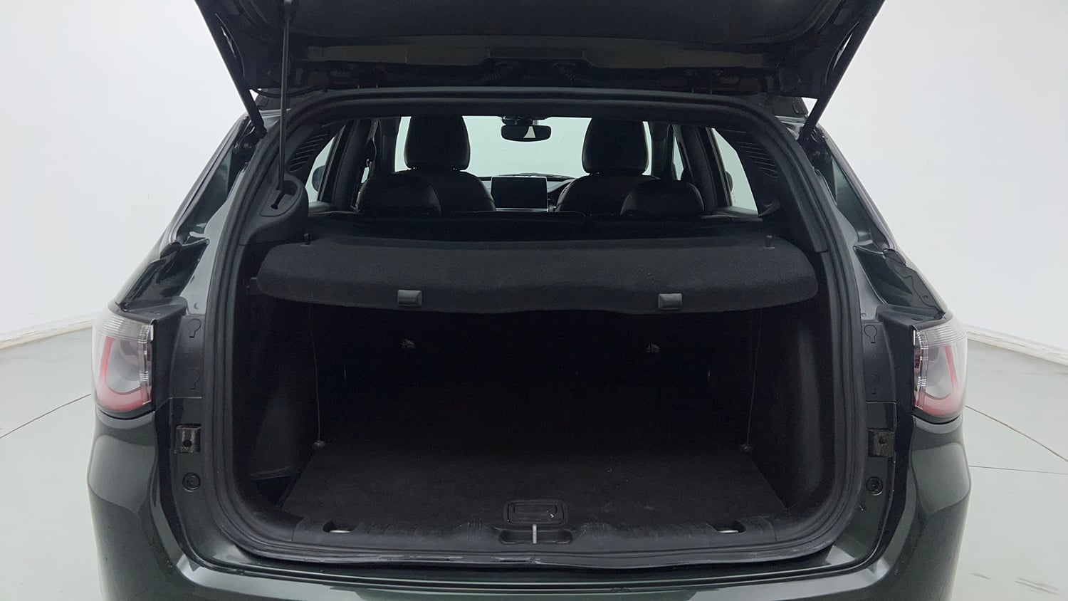 Used 2022 Jeep Compass Model S (O) Diesel 4x4 AT Diesel Automatic interior DICKY INSIDE VIEW