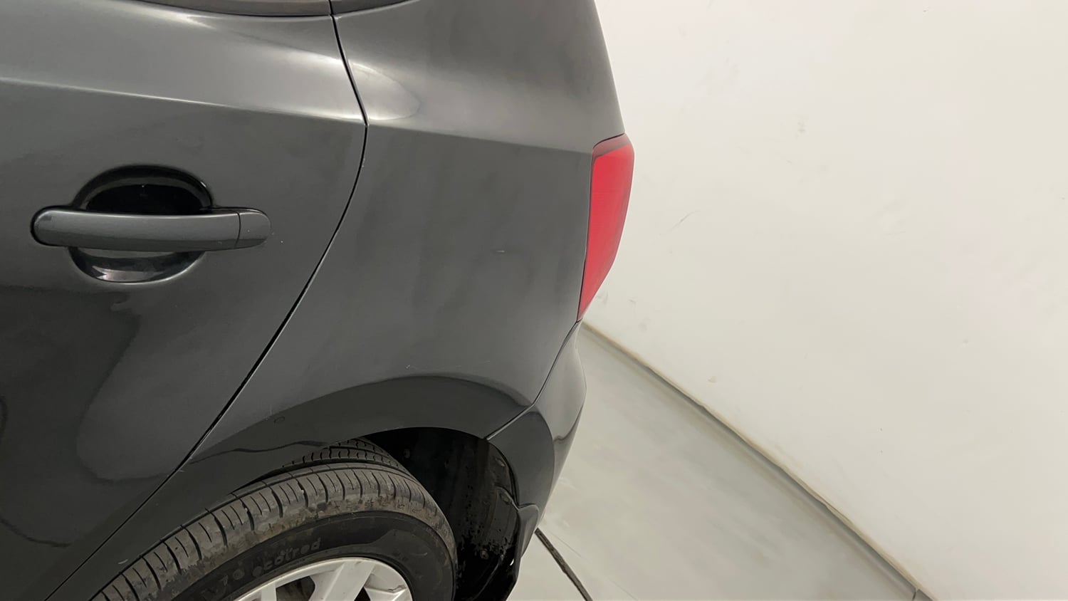 Used 2016 Volkswagen Polo Highline1.2L (P) Petrol Manual dents MINOR DENT