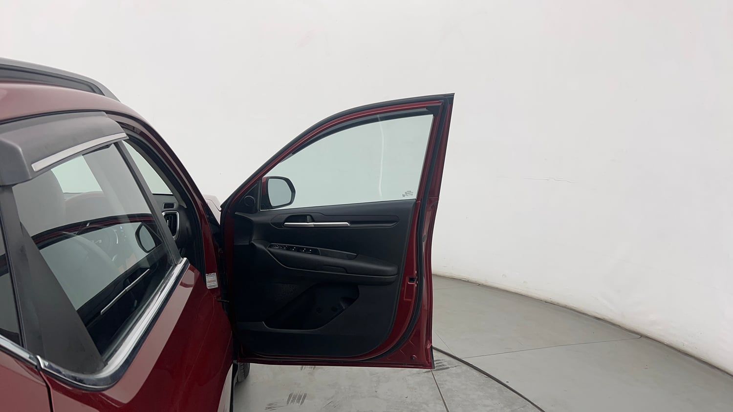 Used 2022 Kia Sonet HTK Plus 1.2 Petrol Manual interior RIGHT FRONT DOOR OPEN VIEW