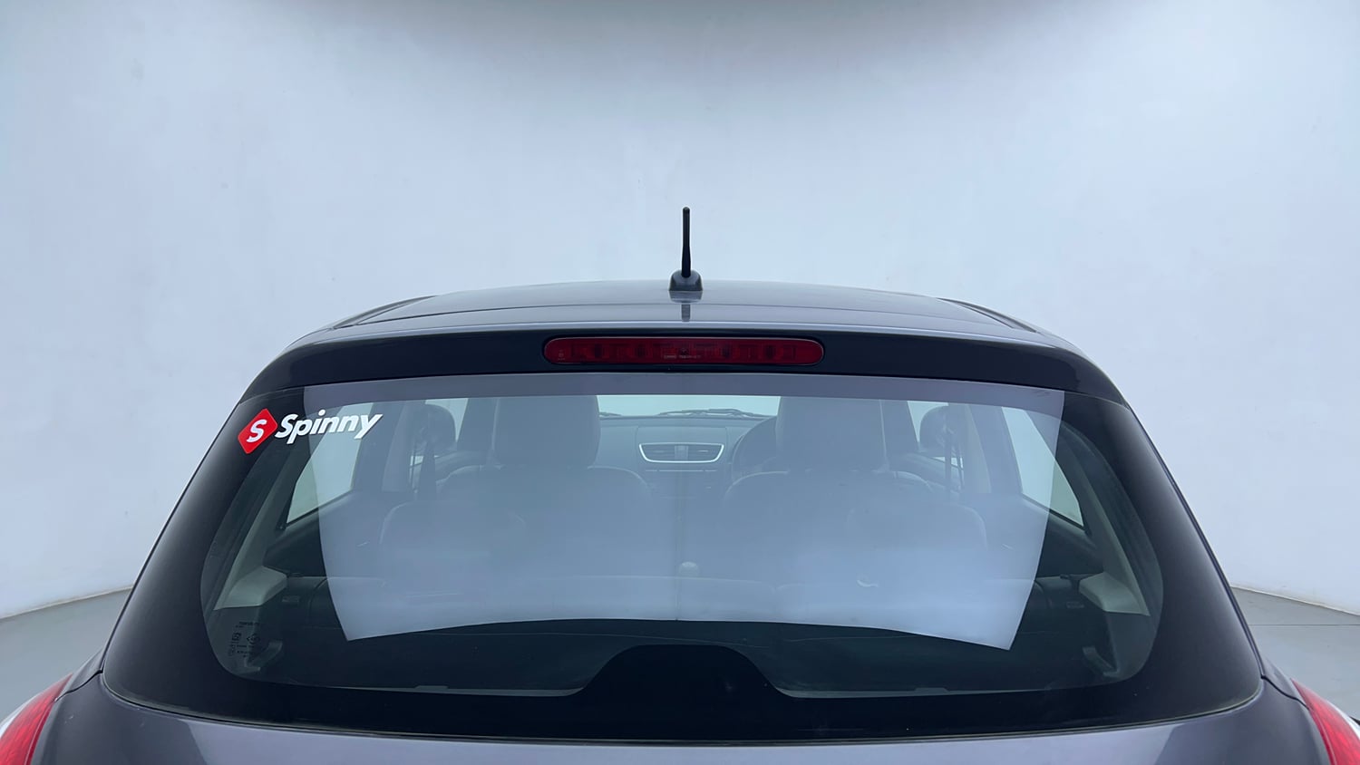 Used 2015 Maruti Suzuki Swift VXi Petrol Manual exterior BACK WINDSHIELD VIEW