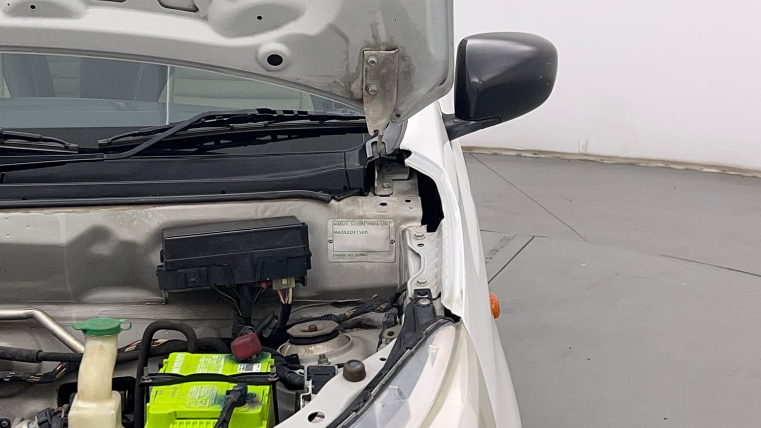 Used 2016 Maruti Suzuki Alto K10 VXi Petrol Manual engine ENGINE LEFT SIDE HINGE & APRON VIEW