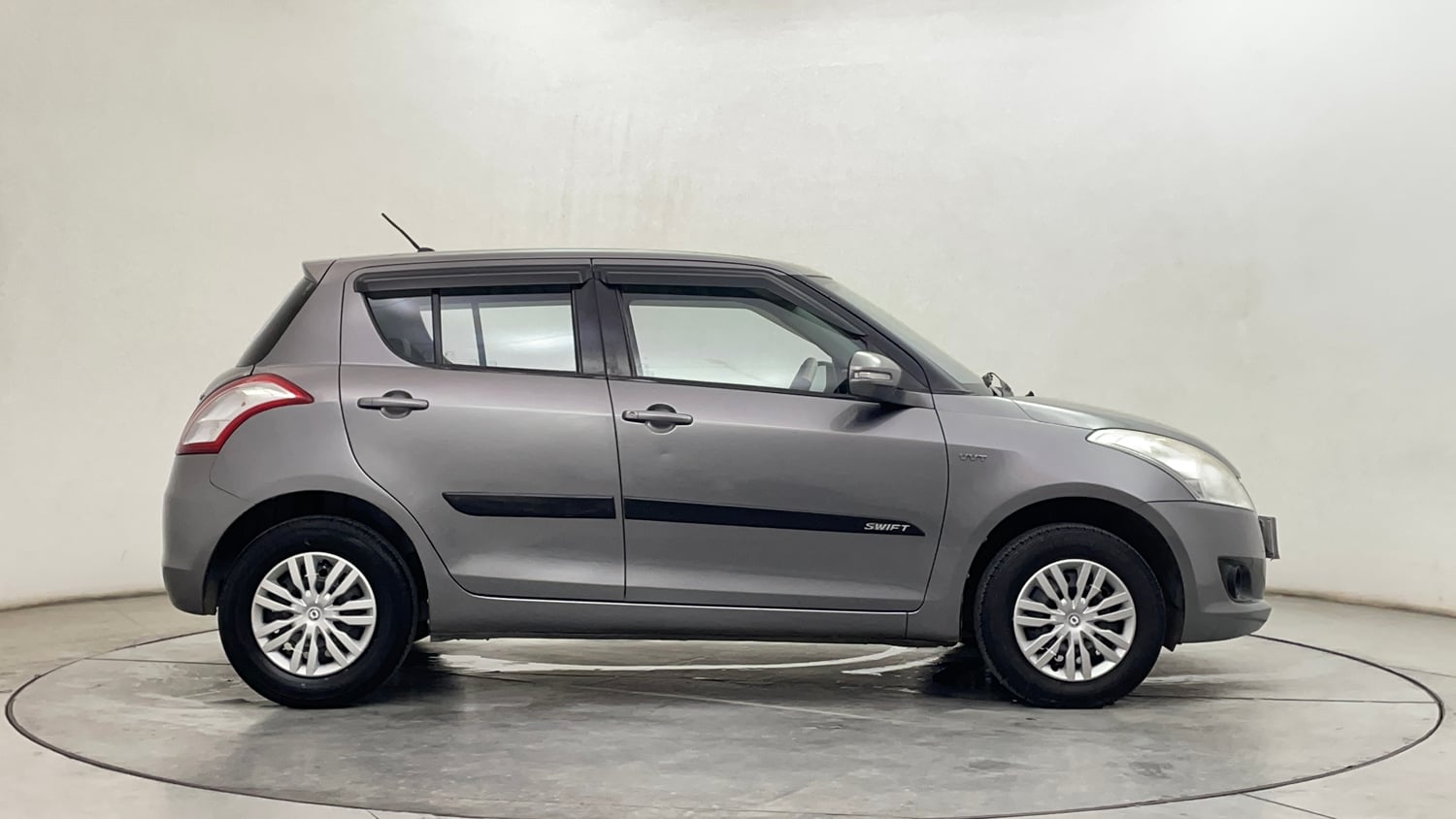 Used 2012 Maruti Suzuki Swift VXi Petrol Manual exterior RIGHT SIDE VIEW