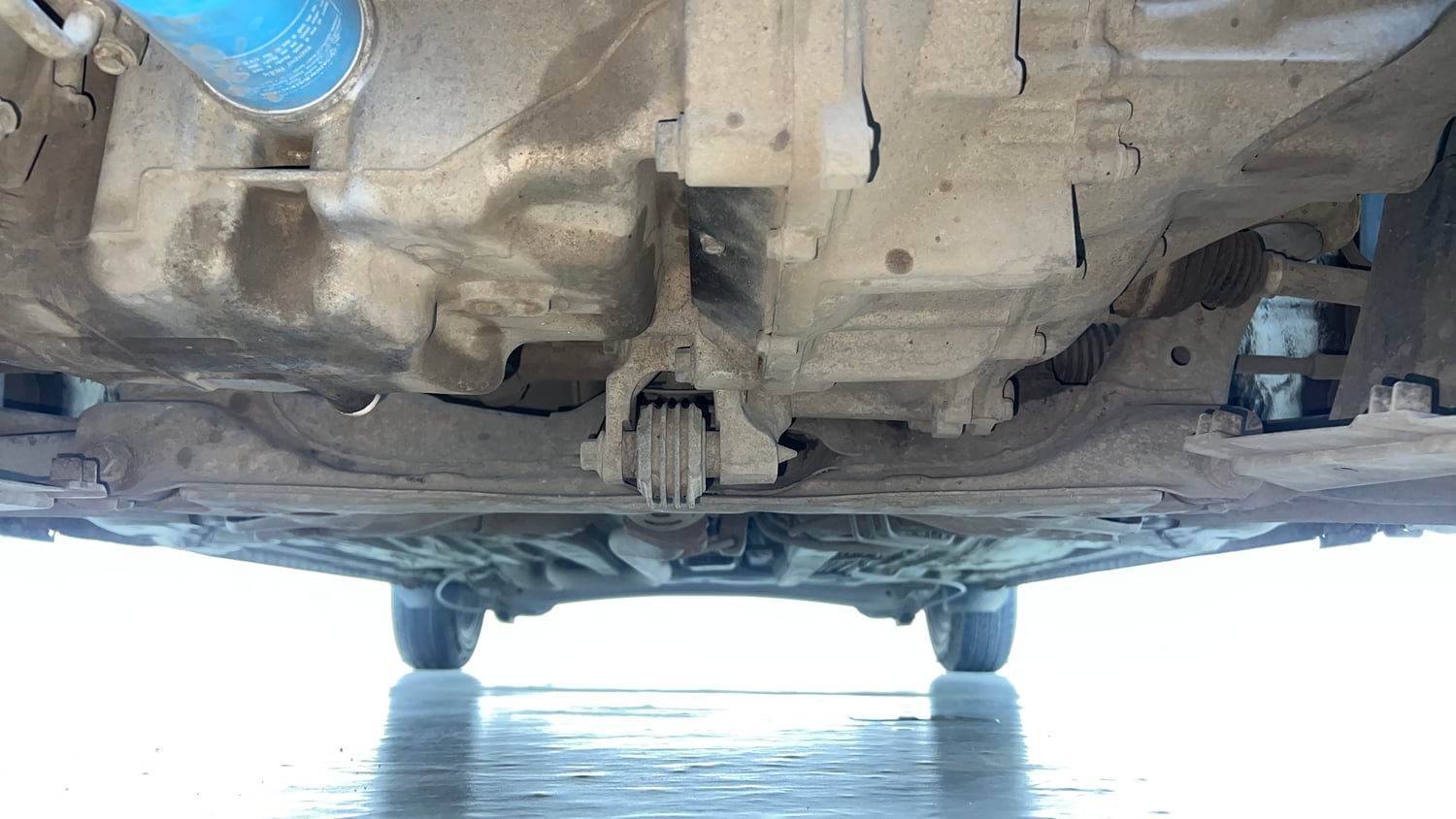 Used 2020 Honda Amaze 1.2 S MT Petrol Petrol Manual extra FRONT LEFT UNDERBODY VIEW