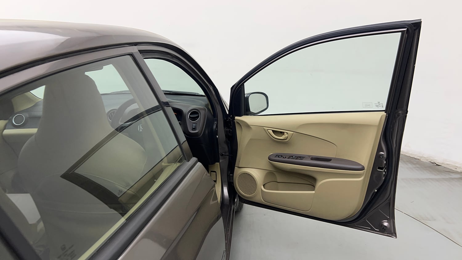 Used 2013 Honda Amaze 1.2 S i-VTEC Petrol Manual interior RIGHT FRONT DOOR OPEN VIEW