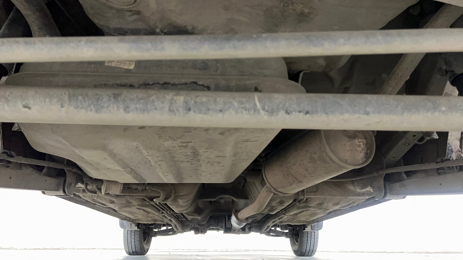 Used 2014 Maruti Suzuki Alto 800 Lxi CNG Cng Manual extra REAR UNDERBODY VIEW (TAKEN FROM REAR)