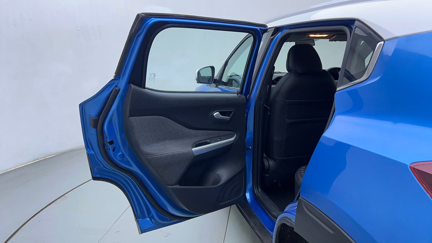 Used 2022 Nissan Magnite XV Petrol Manual interior LEFT REAR DOOR OPEN VIEW
