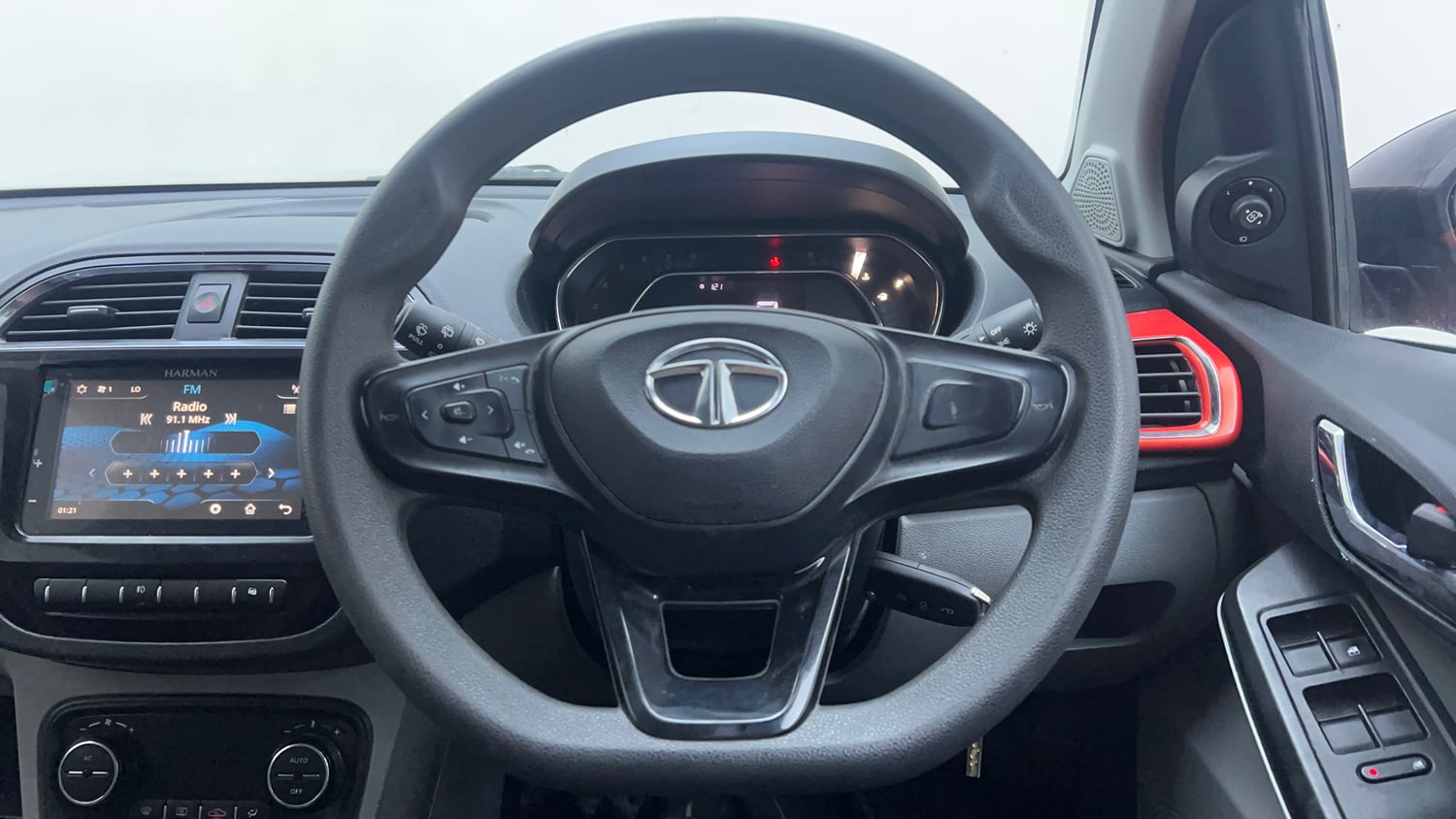 Used 2021 Tata Tiago XZ Plus Petrol Manual interior STEERING VIEW