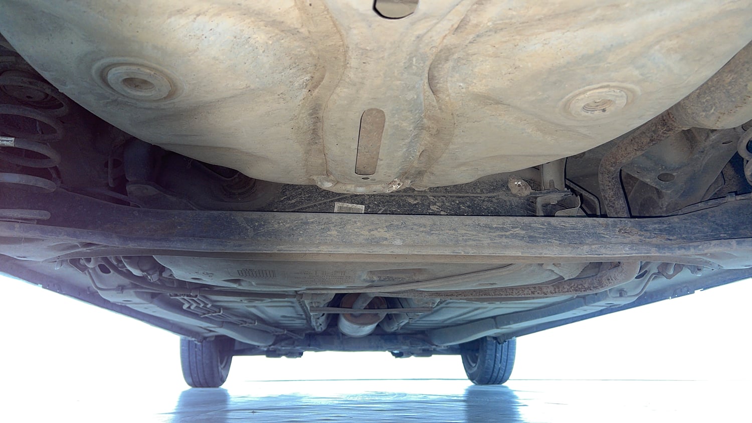Used 2017 Maruti Suzuki Baleno Delta 1.2 Petrol Manual extra REAR UNDERBODY VIEW (TAKEN FROM REAR)