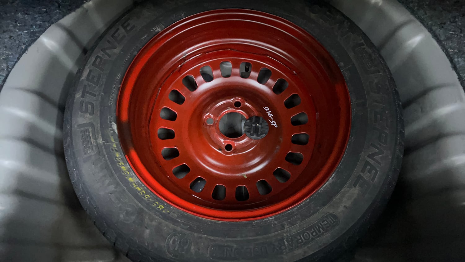 Used 2023 Nissan Magnite XL Petrol Manual tyres SPARE TYRE VIEW
