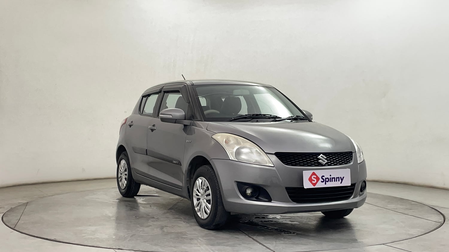 Used 2012 Maruti Suzuki Swift VXi Petrol Manual exterior RIGHT FRONT CORNER VIEW