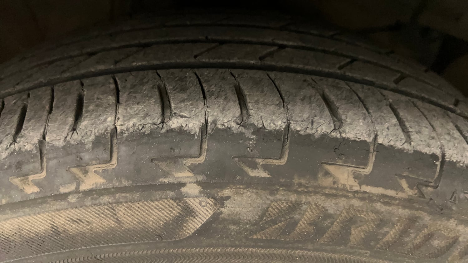 Used 2017 Honda WR-V VX MT Petrol Petrol Manual tyres RIGHT FRONT TYRE TREAD VIEW