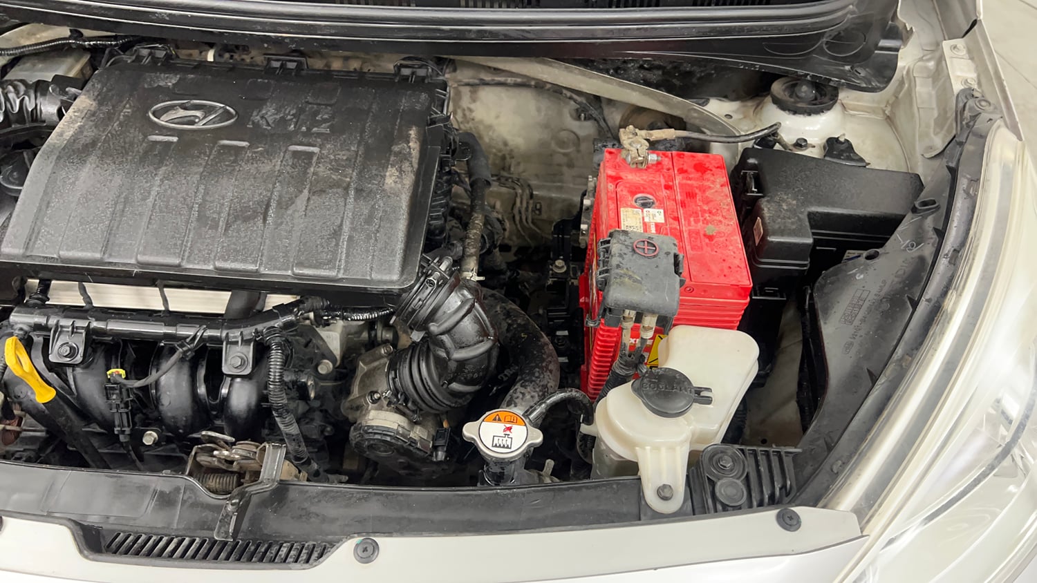 Used 2016 Hyundai Grand i10 Sportz 1.2 Kappa VTVT Petrol Manual engine ENGINE LEFT SIDE VIEW