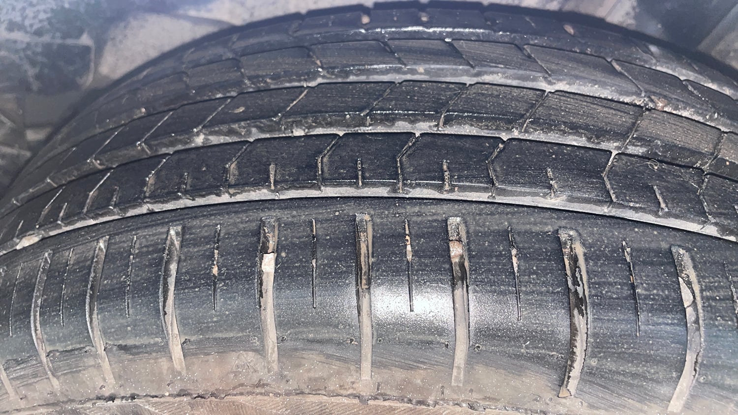 Used 2024 Maruti Suzuki Baleno Zeta AGS Petrol Automatic tyres LEFT REAR TYRE TREAD VIEW