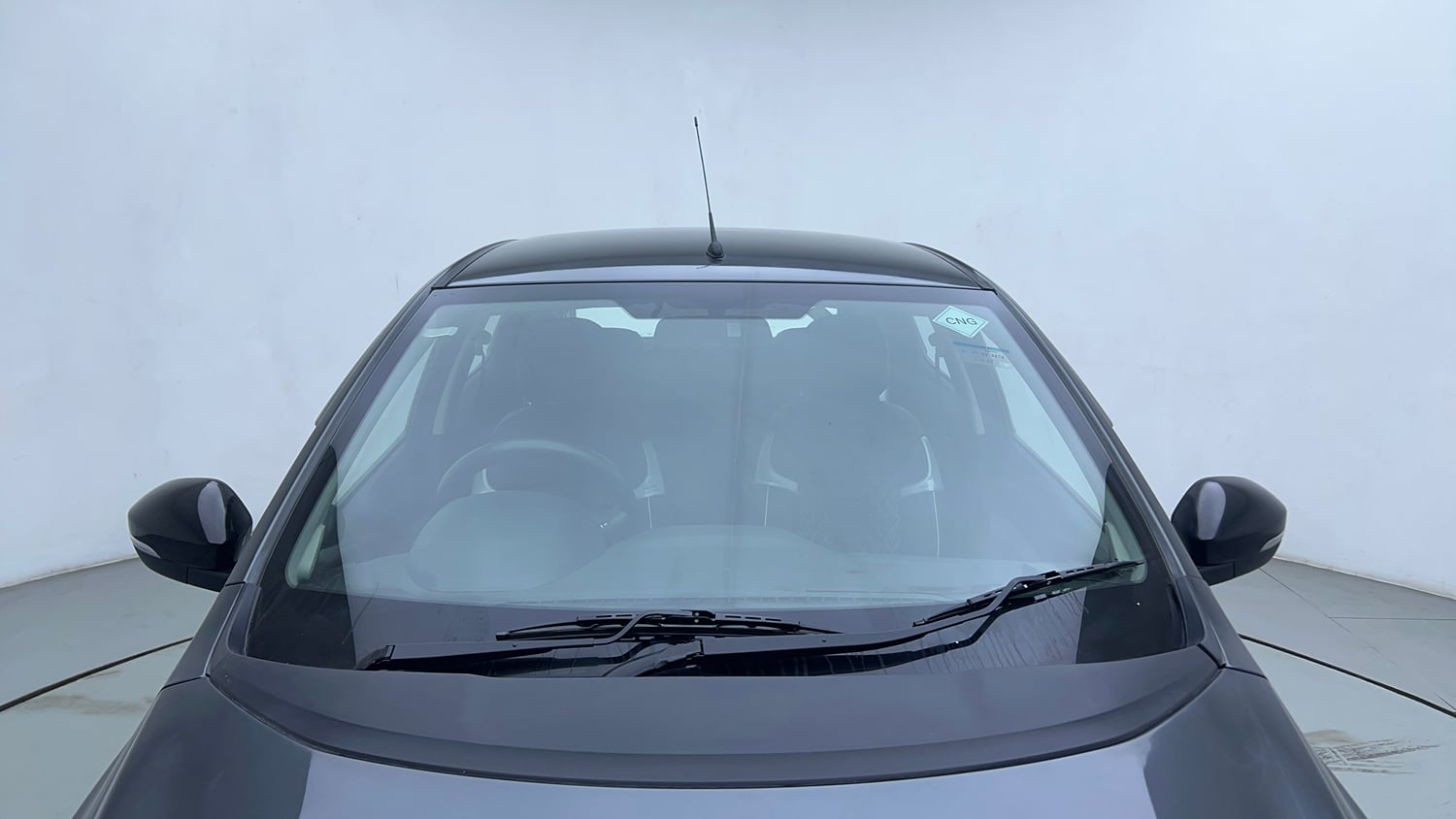Used 2022 Tata Tiago XT CNG Cng Manual exterior FRONT WINDSHIELD VIEW