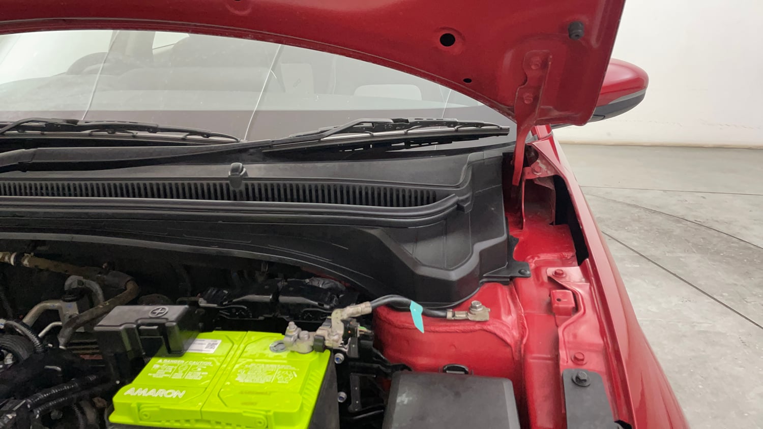 Used 2023 Hyundai New i20 Asta (O) 1.2 IVT Petrol Automatic engine ENGINE LEFT SIDE HINGE & APRON VIEW