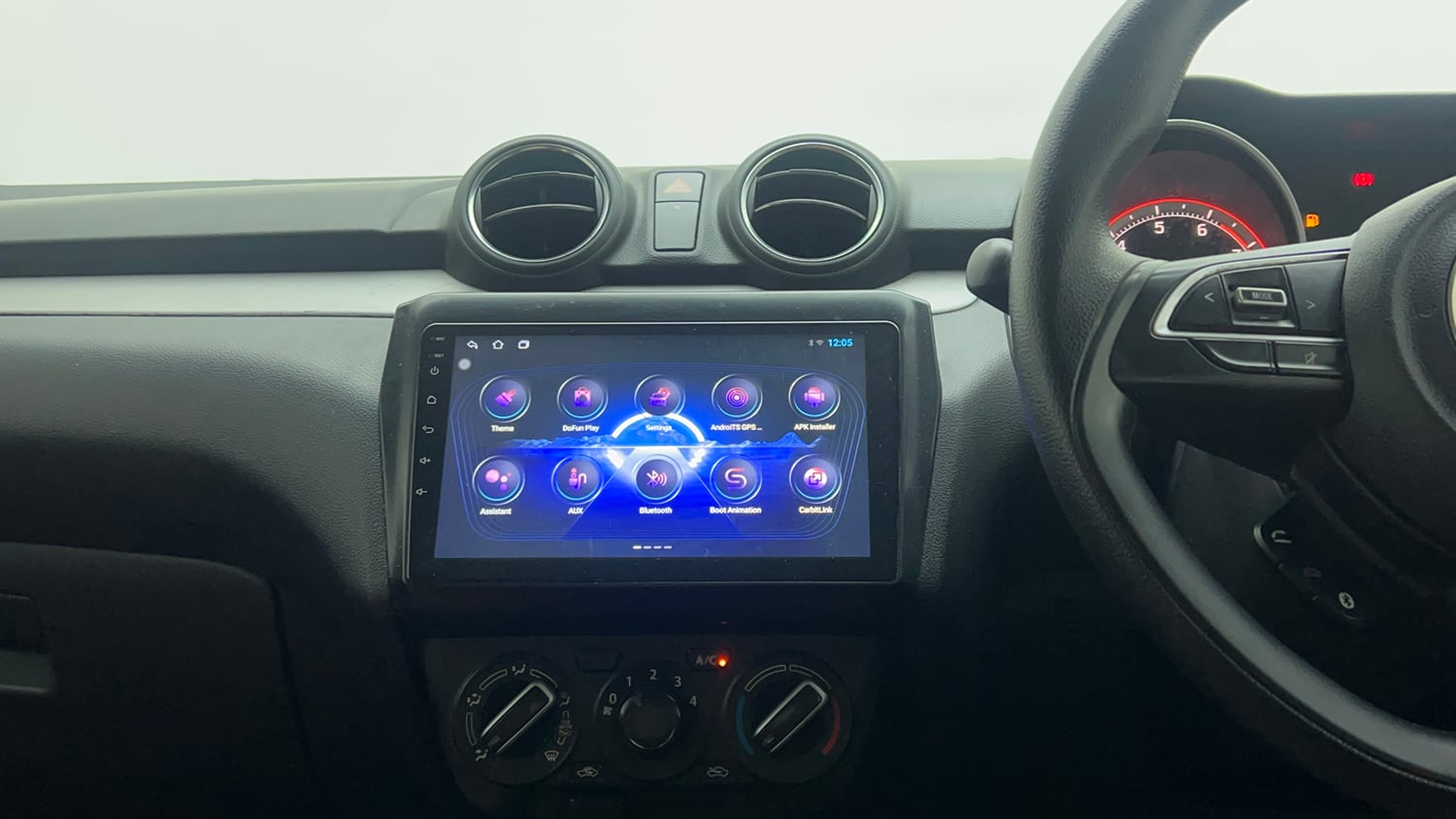 Used 2023 Maruti Suzuki Swift VXi Petrol Manual top_features Integrated (in-dash) music system
