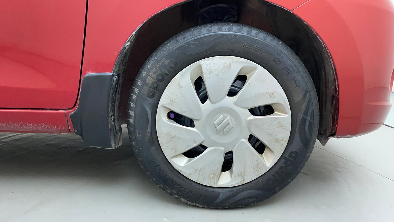 Used 2016 Maruti Suzuki Celerio ZXi AMT Petrol Automatic tyres RIGHT FRONT TYRE RIM VIEW