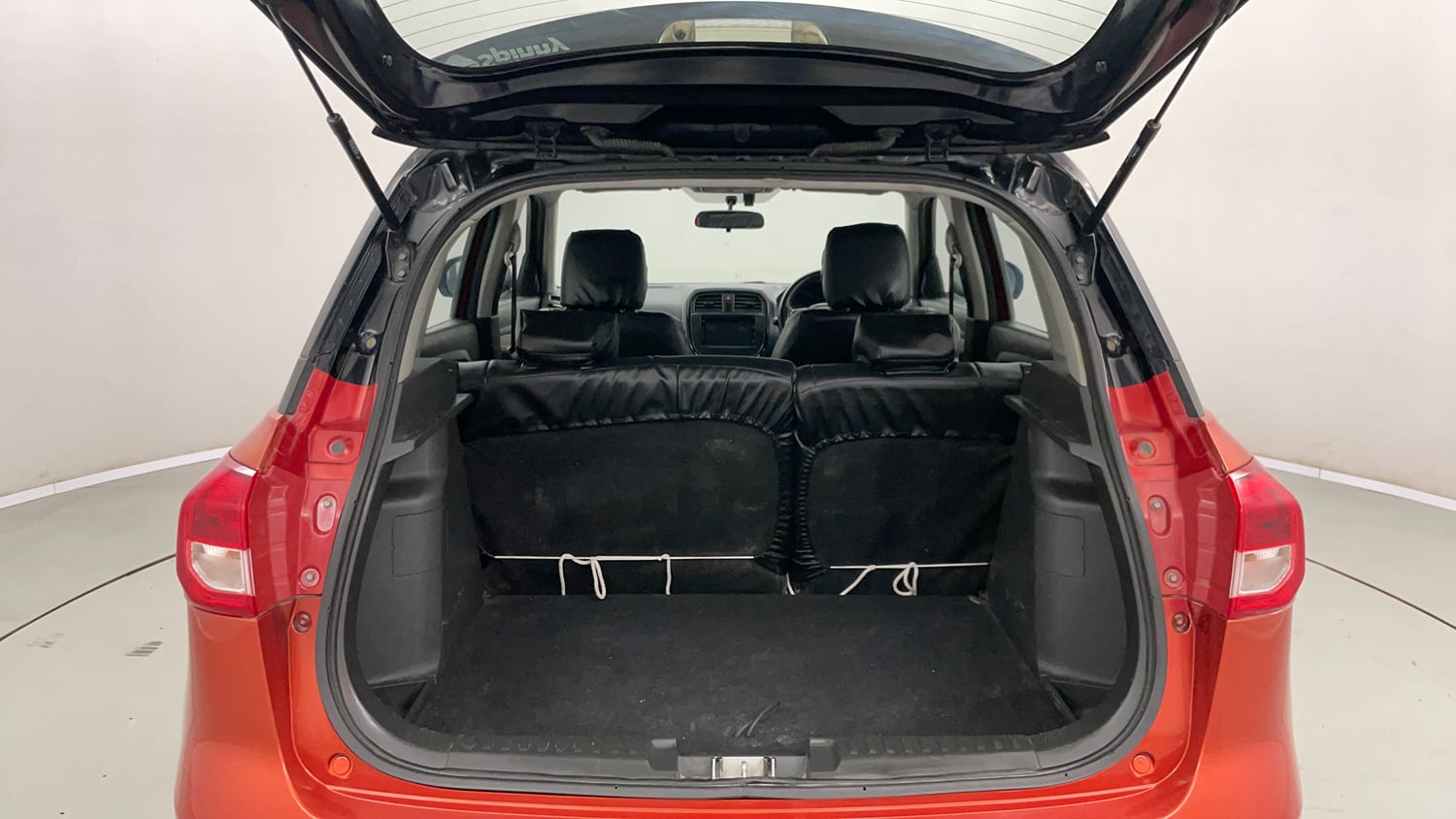 Used 2017 Maruti Suzuki Vitara Brezza ZDi+ Dual Tone Diesel Manual interior DICKY INSIDE VIEW