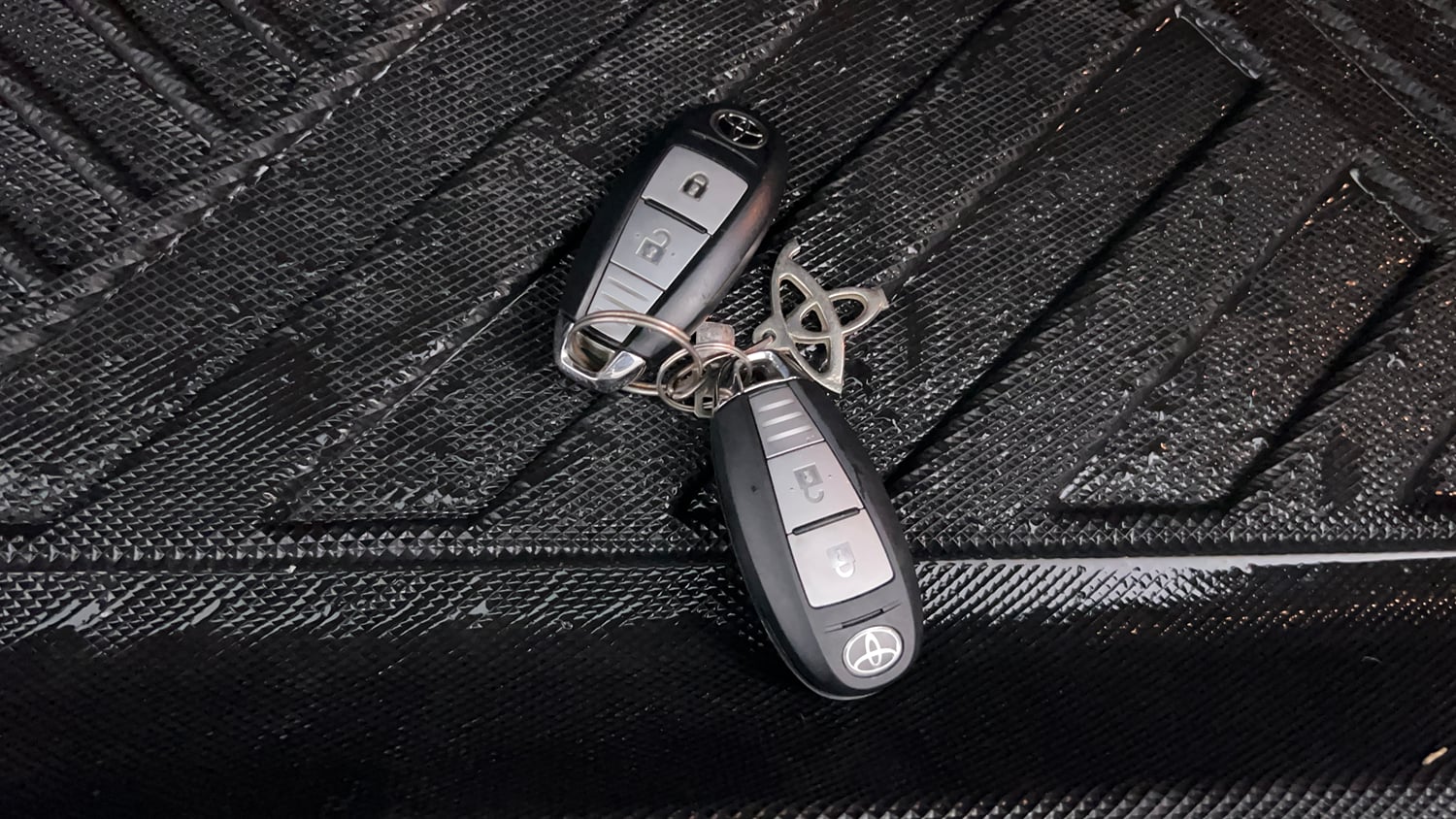 Used 2022 Toyota Urban Cruiser High Grade MT Petrol Manual extra CAR KEY VIEW