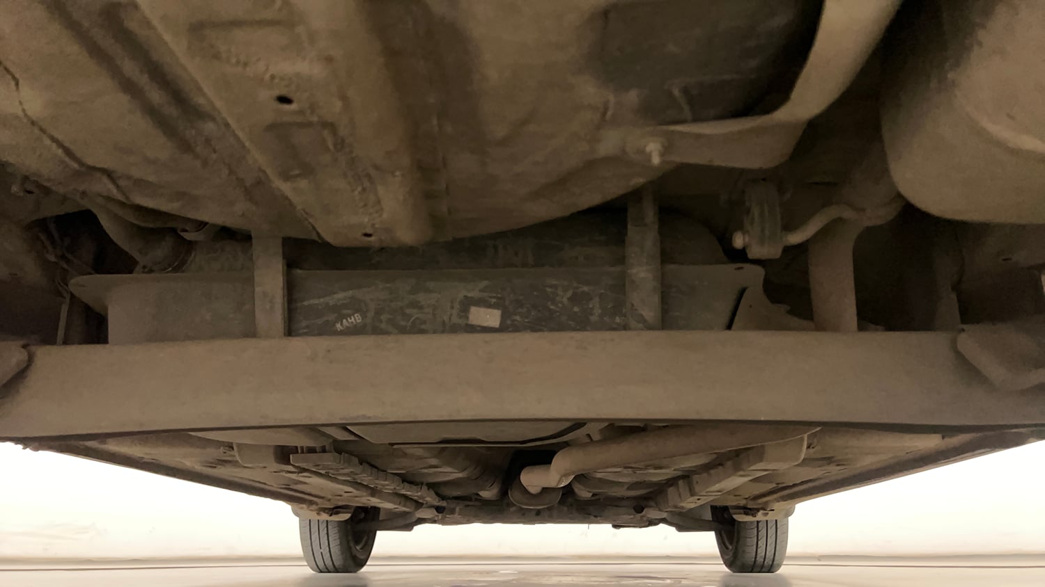 Used 2016 Hyundai Grand i10 Sportz 1.2 Kappa VTVT Petrol Manual extra REAR UNDERBODY VIEW (TAKEN FROM REAR)
