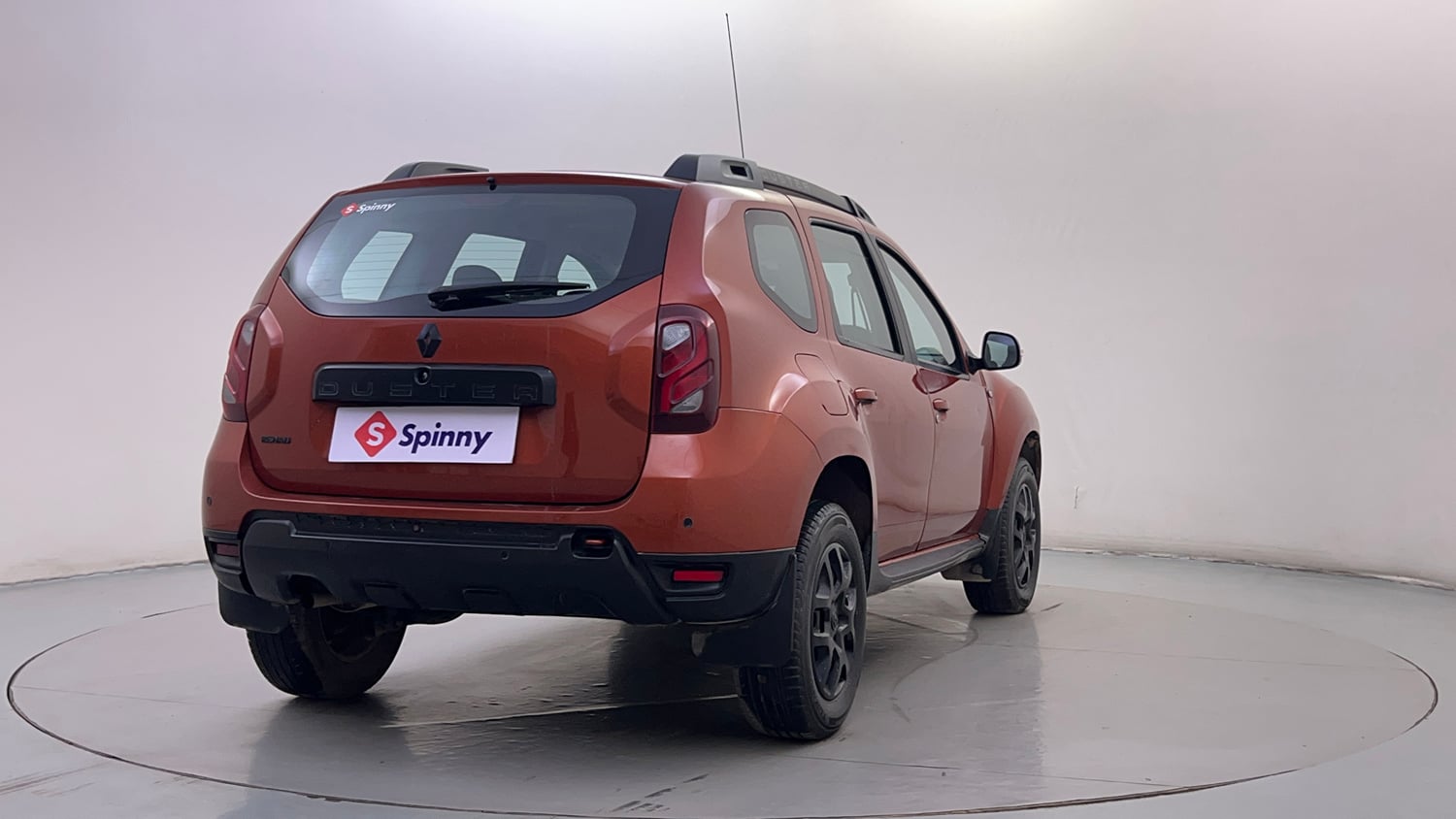 Used 2016 Renault Duster RXL Petrol Petrol Manual exterior RIGHT REAR CORNER VIEW