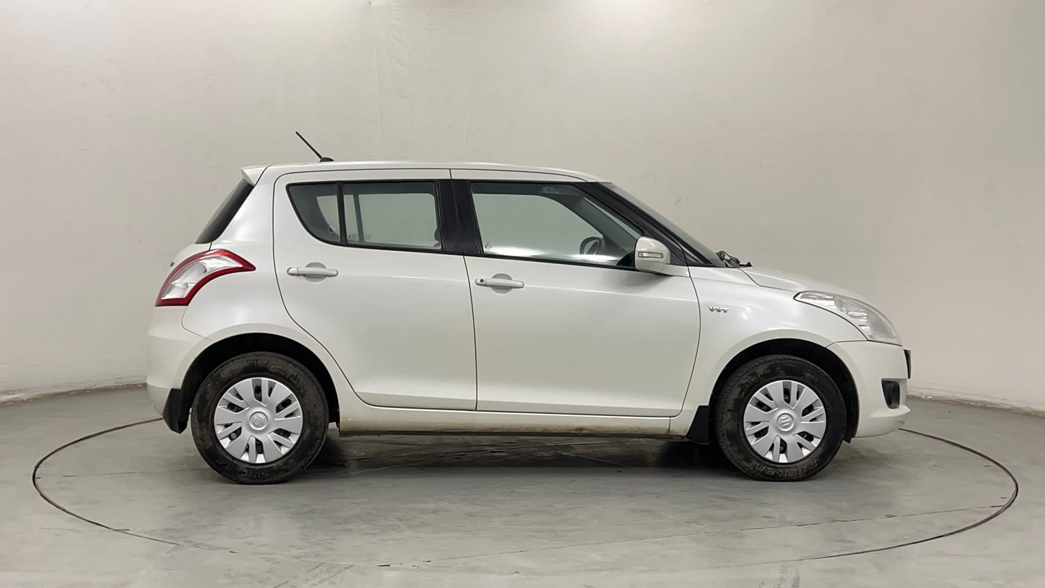 Used 2012 Maruti Suzuki Swift VXi Petrol Manual exterior RIGHT SIDE VIEW