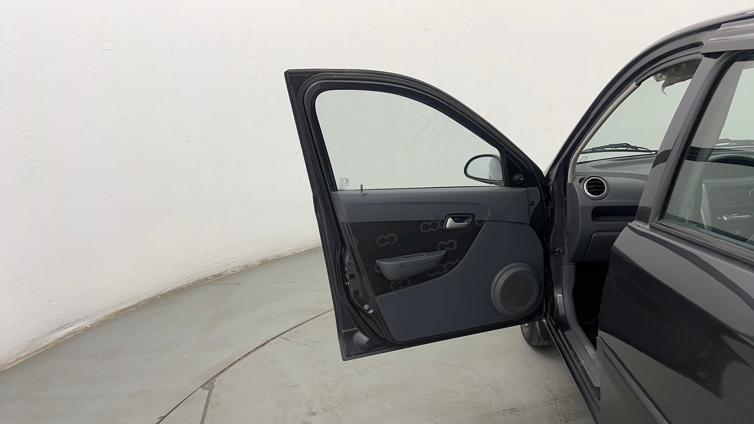 Used 2014 Maruti Suzuki Alto 800 Lxi CNG Cng Manual interior LEFT FRONT DOOR OPEN VIEW