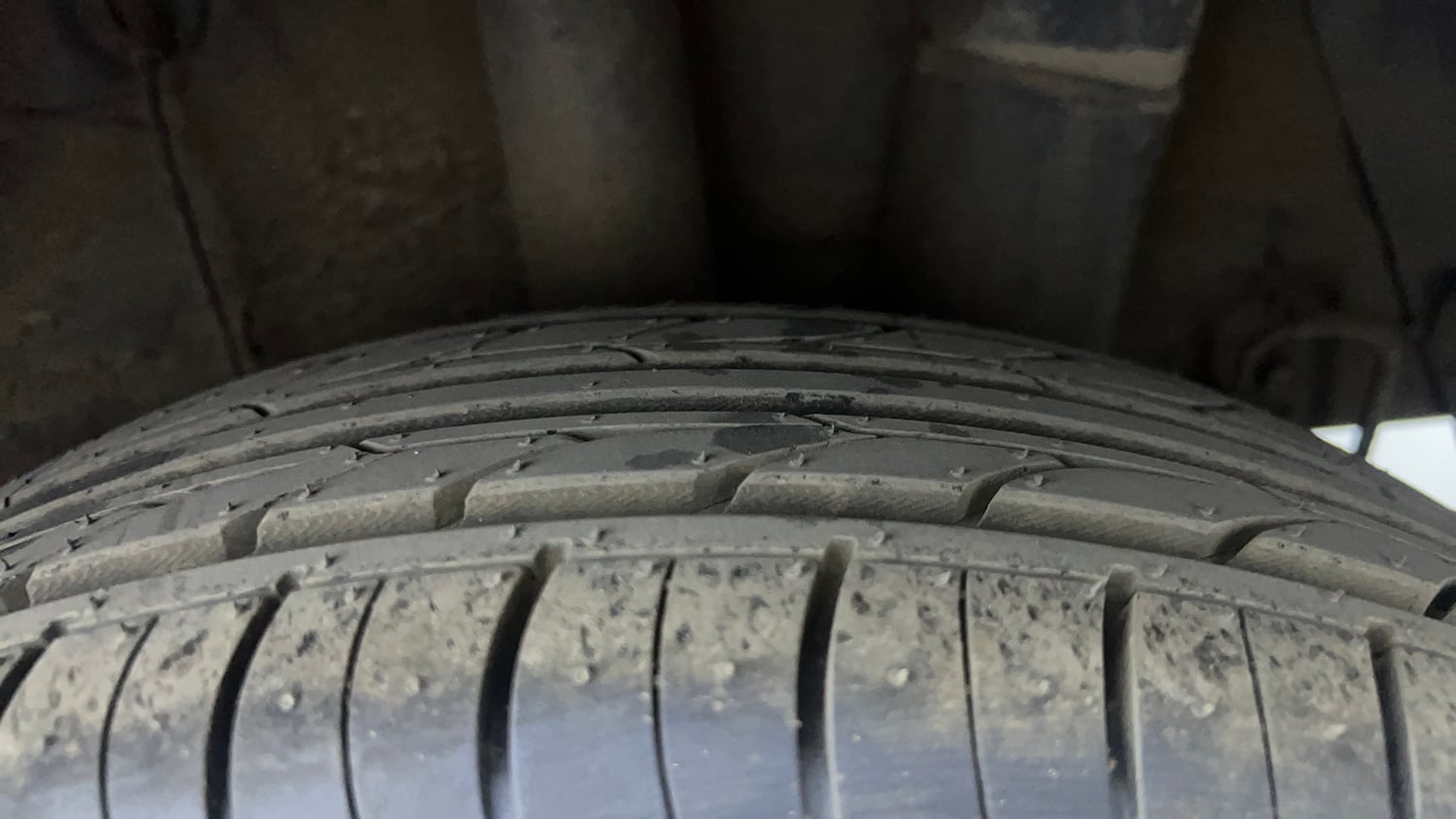 Used 2019 Hyundai Grand i10 Sportz 1.2 Kappa VTVT Petrol Manual tyres LEFT REAR TYRE TREAD VIEW