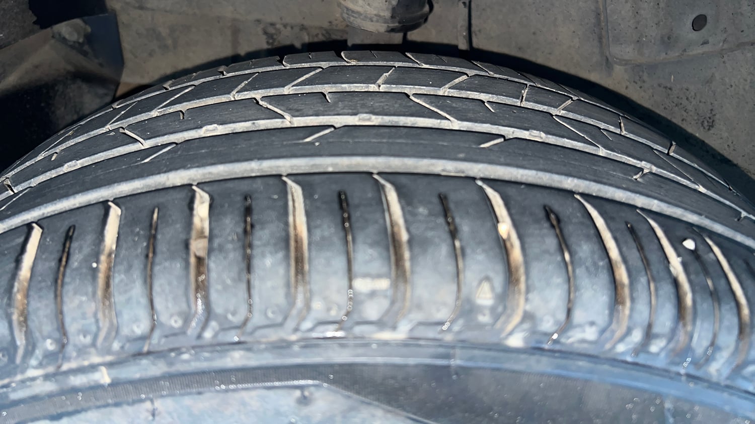 Used 2020 Tata Nexon XZA Plus Petrol Petrol Automatic tyres RIGHT REAR TYRE TREAD VIEW