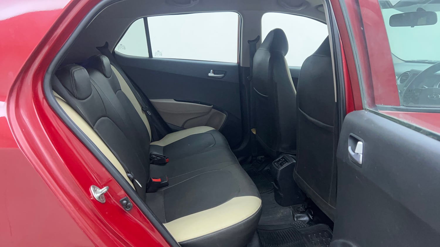 Used 2019 Hyundai Grand i10 Sportz 1.2 Kappa VTVT Petrol Manual interior RIGHT SIDE REAR DOOR CABIN VIEW