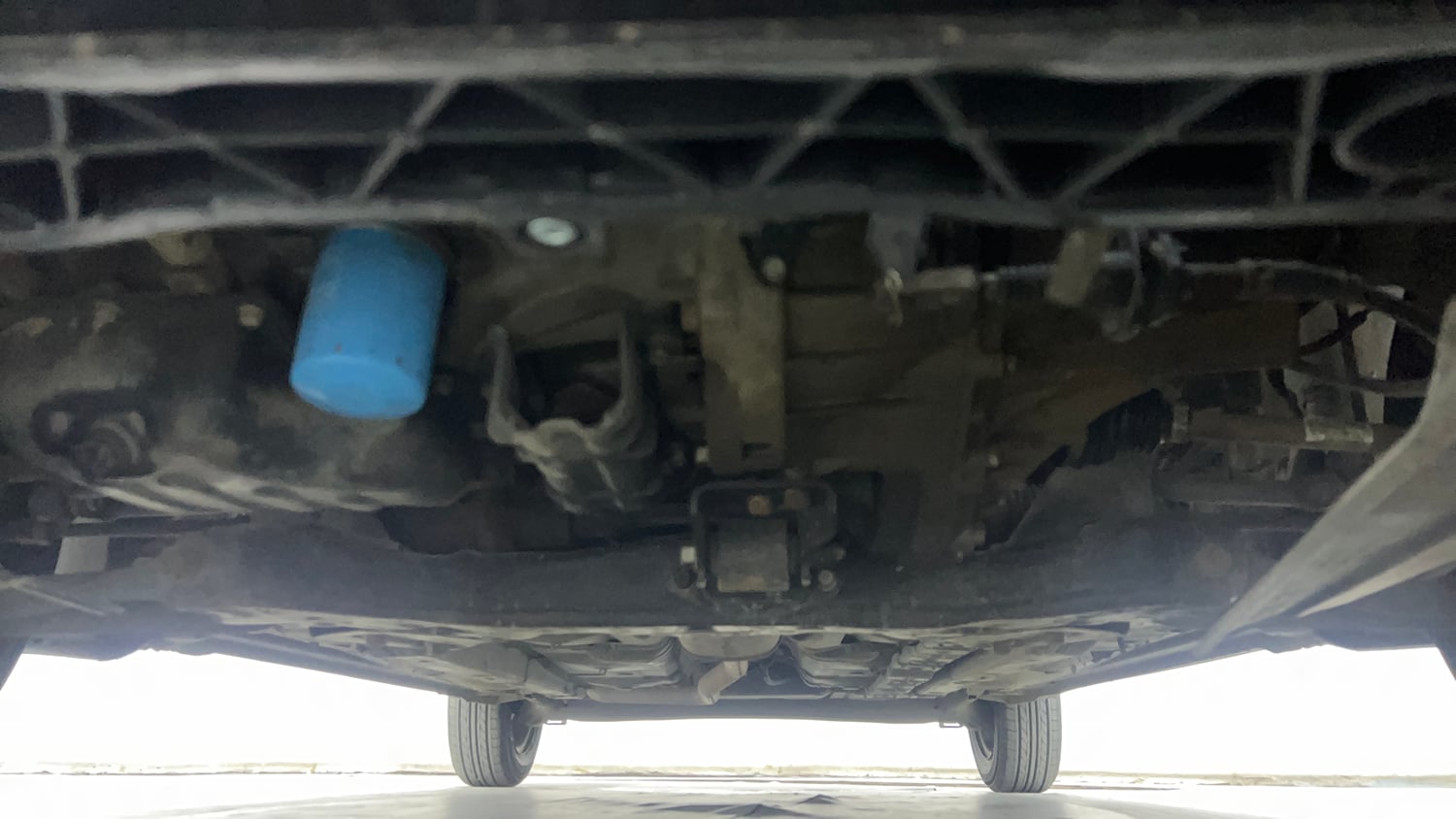 Used 2019 Hyundai Grand i10 Sportz 1.2 Kappa VTVT Petrol Manual extra FRONT LEFT UNDERBODY VIEW