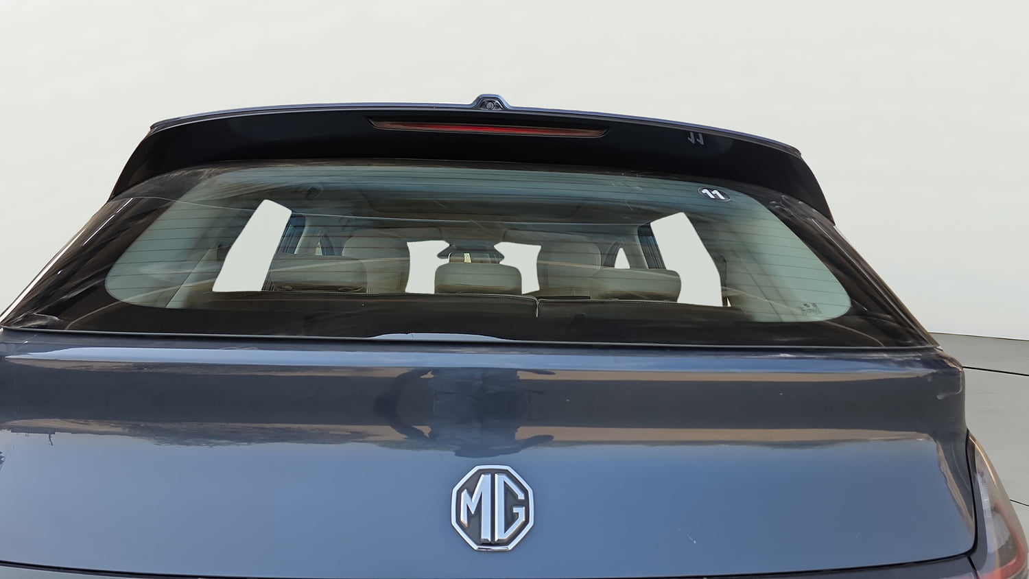 Used 2025 MG Motors Windsor EV Essence Pro Electric Automatic exterior BACK WINDSHIELD VIEW