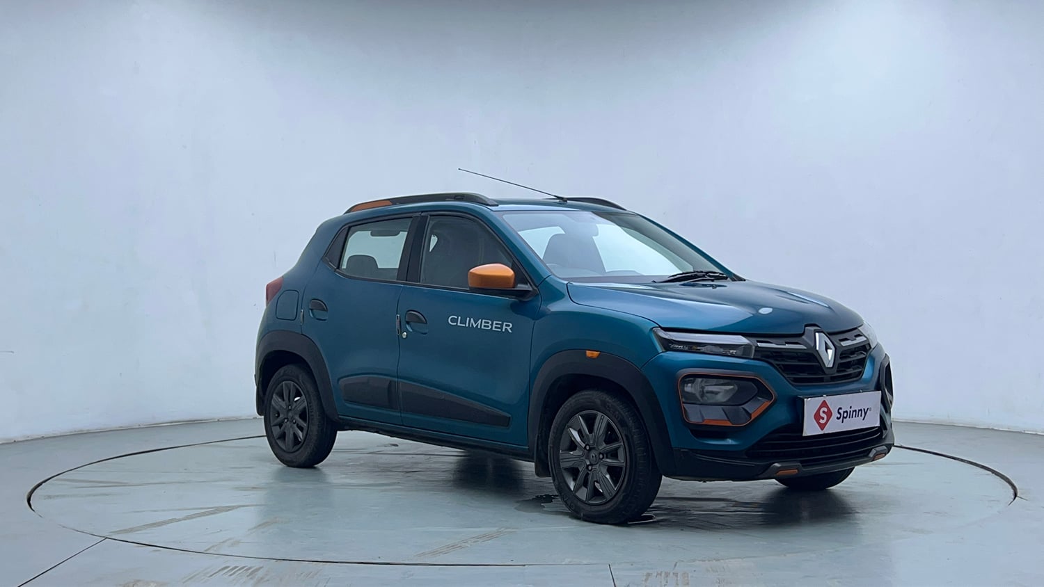 Used 2021 Renault Kwid CLIMBER 1.0 AMT Opt Petrol Automatic exterior RIGHT FRONT CORNER VIEW