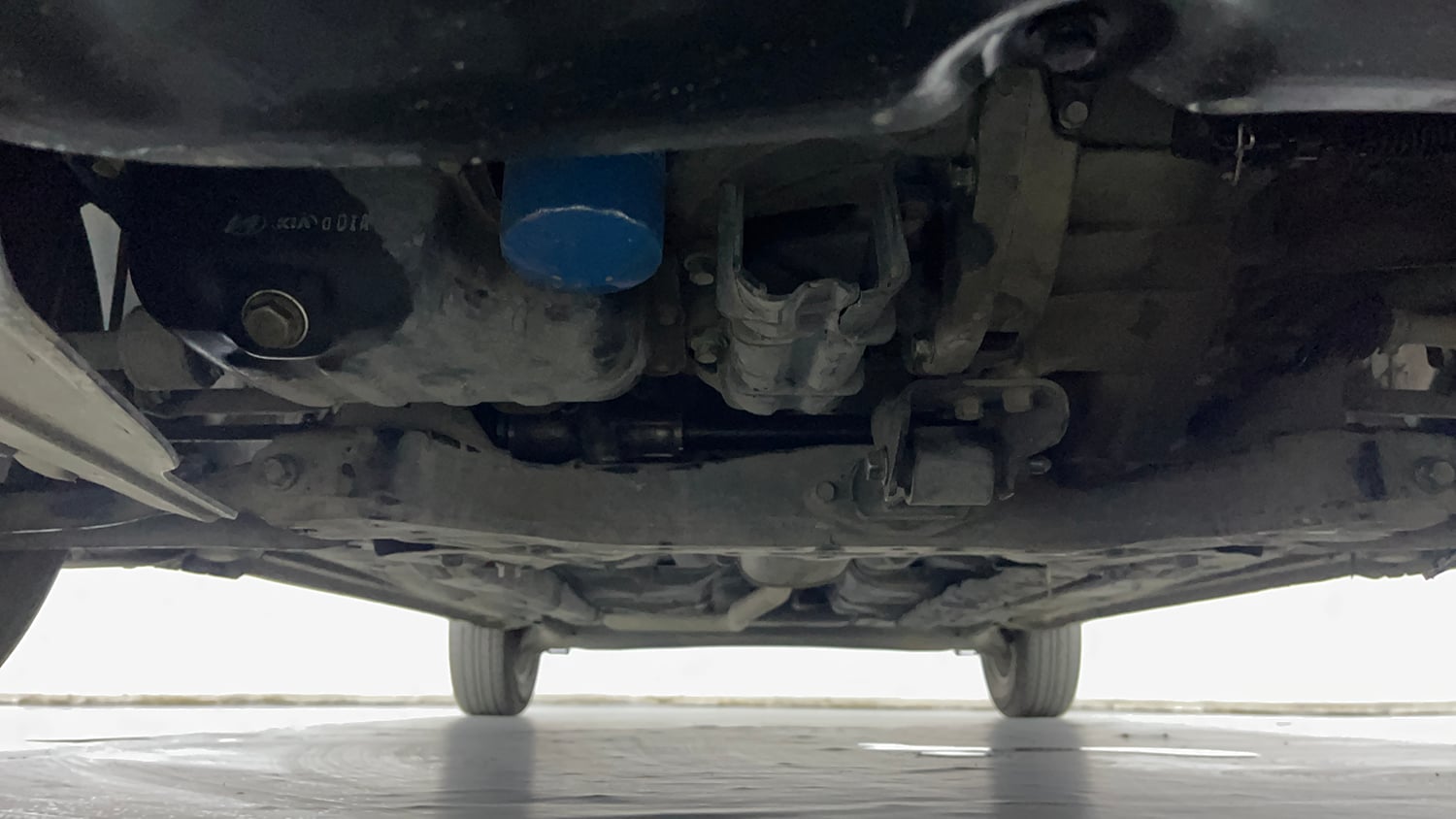 Used 2019 Hyundai Grand i10 Asta 1.2 Kappa VTVT Petrol Manual extra FRONT LEFT UNDERBODY VIEW
