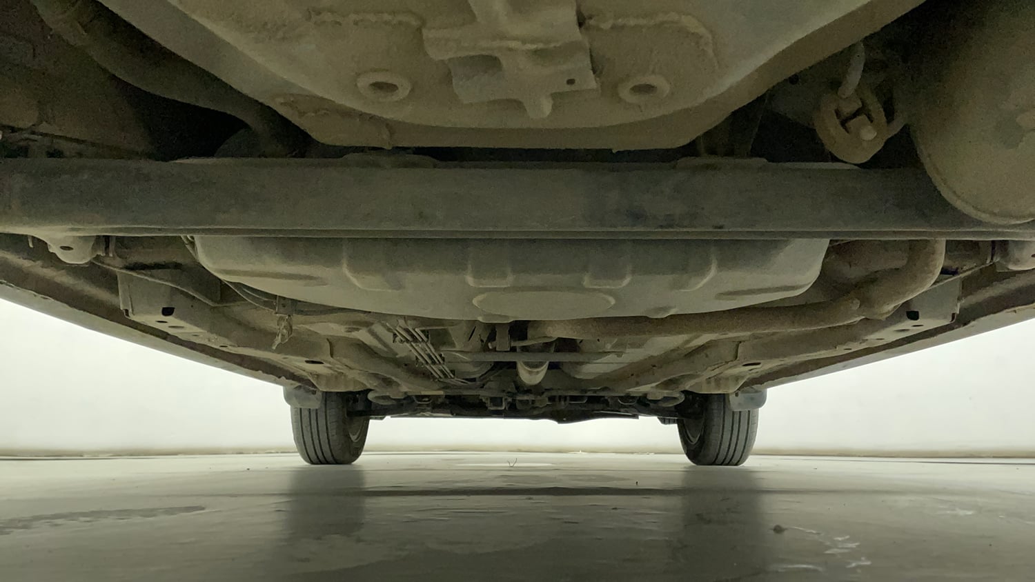 Used 2022 Tata Tiago XZA Plus Petrol Automatic extra REAR UNDERBODY VIEW (TAKEN FROM REAR)
