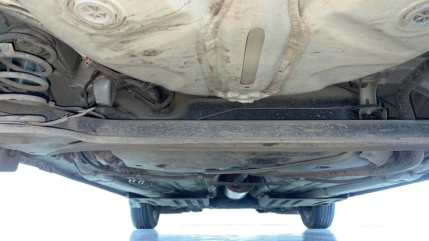 Used 2021 Maruti Suzuki Swift ZXi Plus Dual Tone Petrol Manual extra REAR UNDERBODY VIEW (TAKEN FROM REAR)